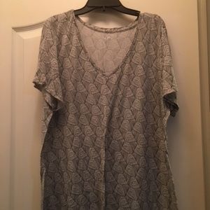 APT 9 XL V-Neck TEE Womens